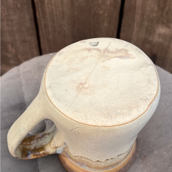 Large “Future millionaire” pottery mug - Picture 6 of 7